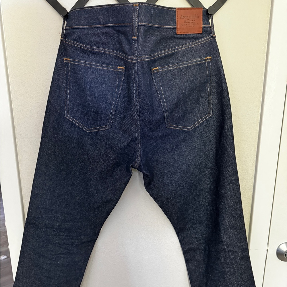 Abercrombie Men’s 90s Straight Denim | Raw indigo
